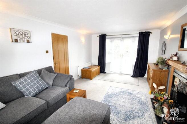 Lounge Rear