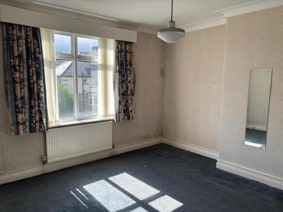3 bed Semi-Detached for sale Image 7