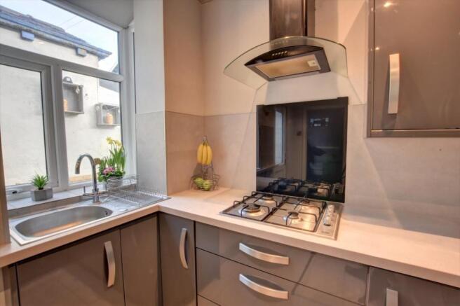 Kitchen Close.jpg