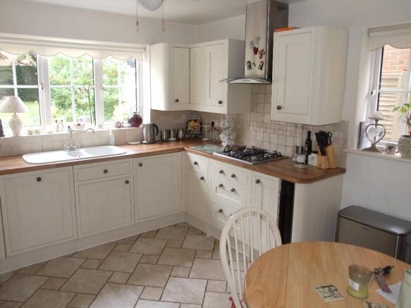 Kitchen/Breakfast Rm
