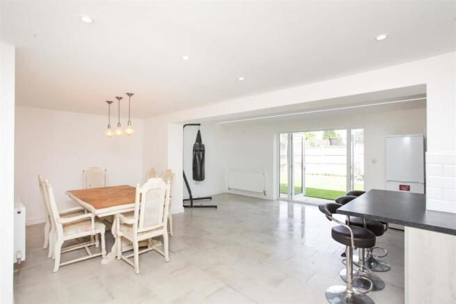 Open Plan Kitchen Diner