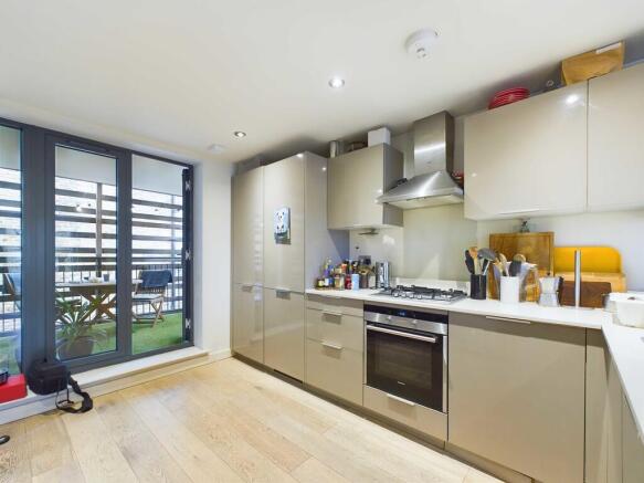 CAM03741G0-PR0059...