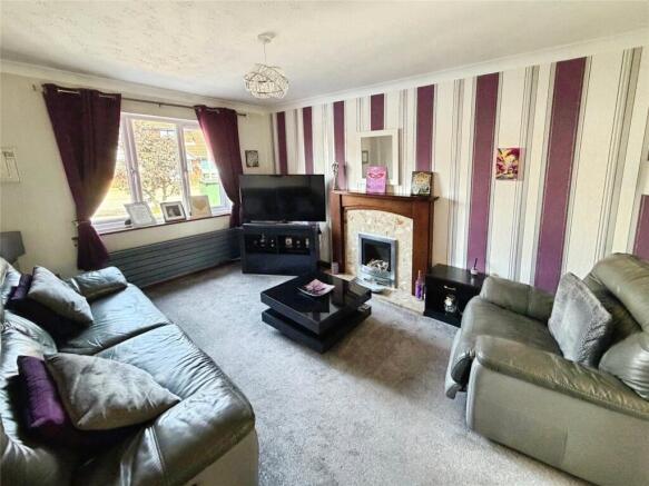 3 bed Detached for sale Image 10