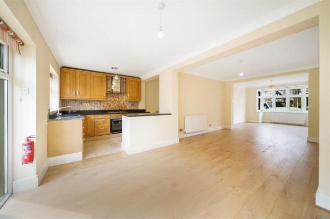 36 Spencer Road - yP6rbEMn9JApxaNuSP1O.jpg