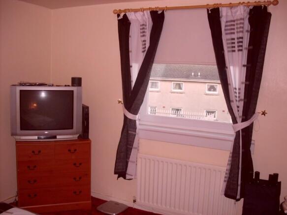 bedroom1