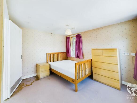 CAM01534G0-PR0072-STILL016.jpg
