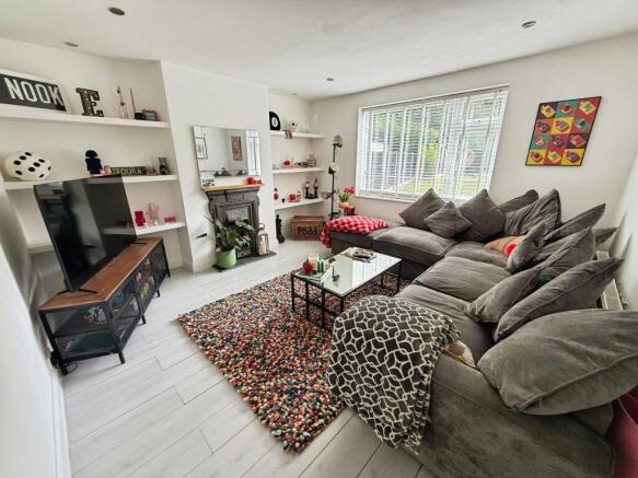 Leominster Drive, Manchester, Greater Manchester, M22 photo 4
