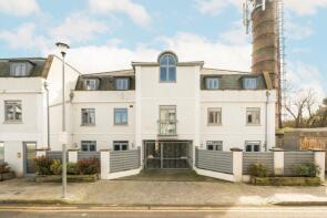 Apartment 2, 5, Pouparts Place, Twickenham TW2 5FR