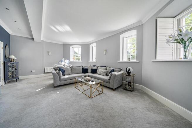 Living Area..jpg