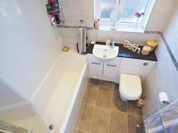 Contemporary Family Bathroom 694