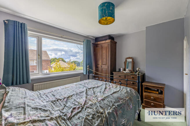 4 bed Semi-Detached for sale Image 8