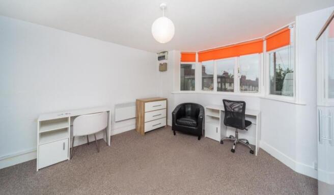 3 BED BADEN 3.JPG