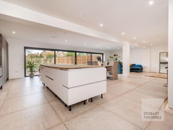 Kitchen To Lounge Dining