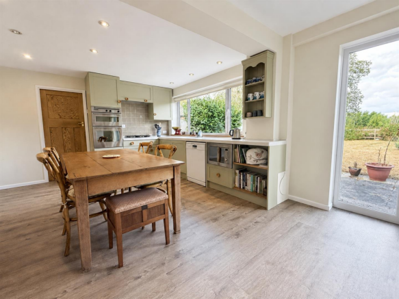 Dining Kitchen