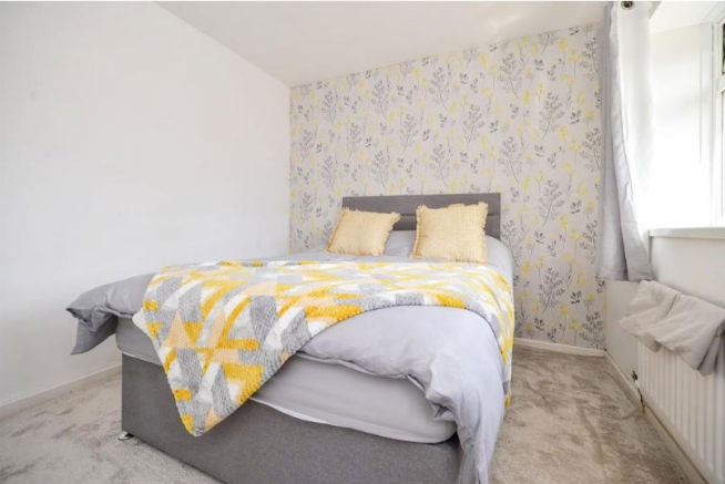 3 bed Semi-Detached for sale Image 5