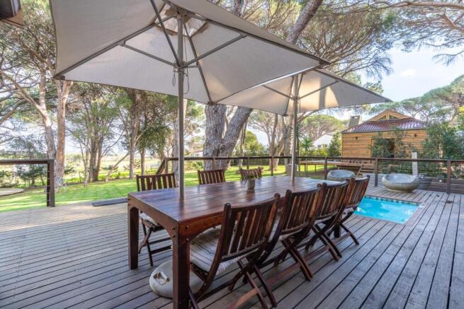 Front verandah toward front garden