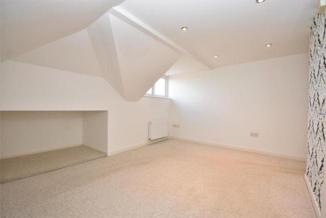 Bedroom 1.JPG