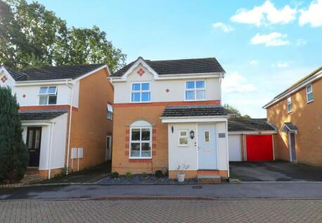 Rattigan Gardens, Whiteley, PO15