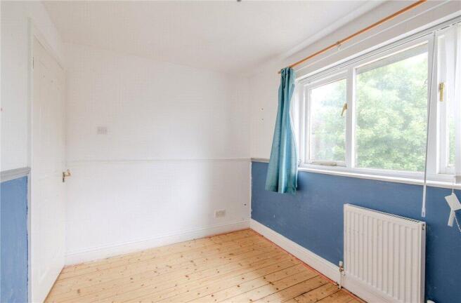 4 bed Detached for sale Image 11