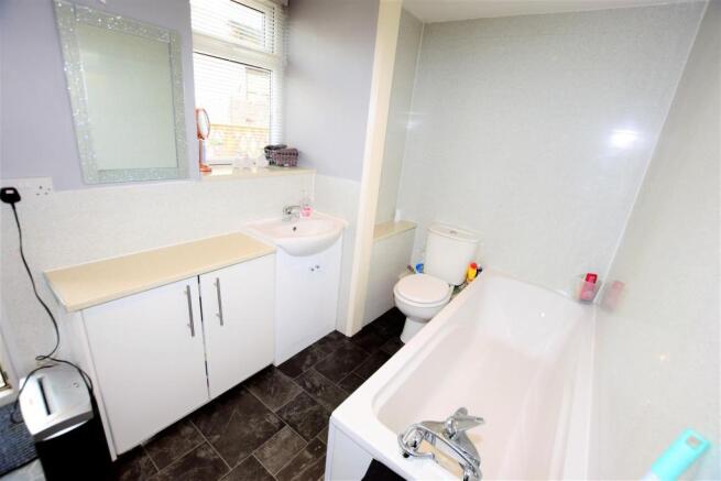 Family Shower Room