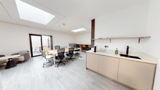 1 bed Apartment to rent Image 12