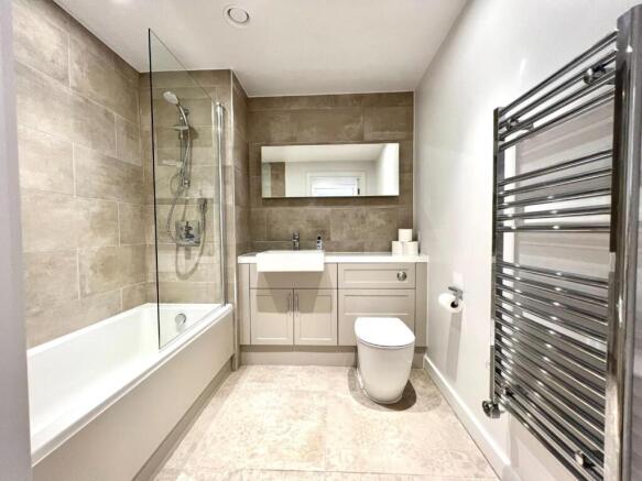 1 bed Apartment to rent Image 7