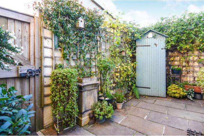 Courtyard Garden