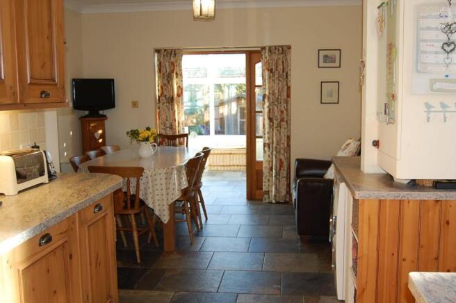 family/dining room