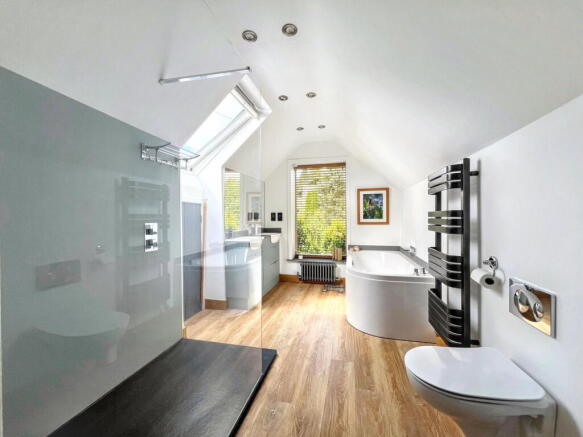 3 bed Cottage for sale Image 10