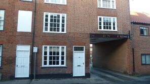 13b, Kidgate, Louth LN11 9EZ