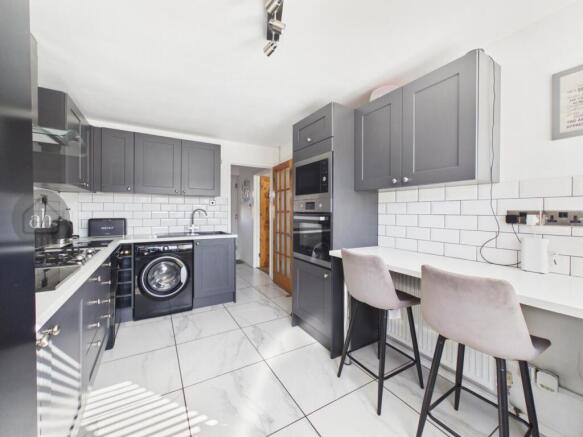 Kitchen/Breakfast Room