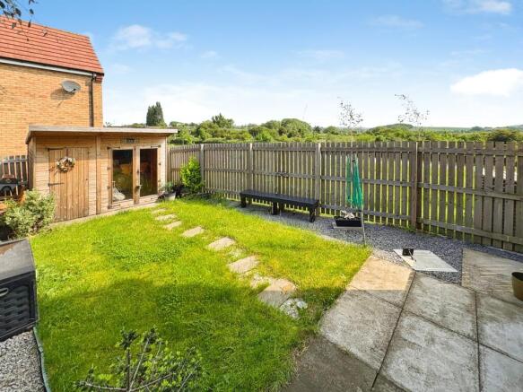 3 bed Semi-Detached for sale Image 10