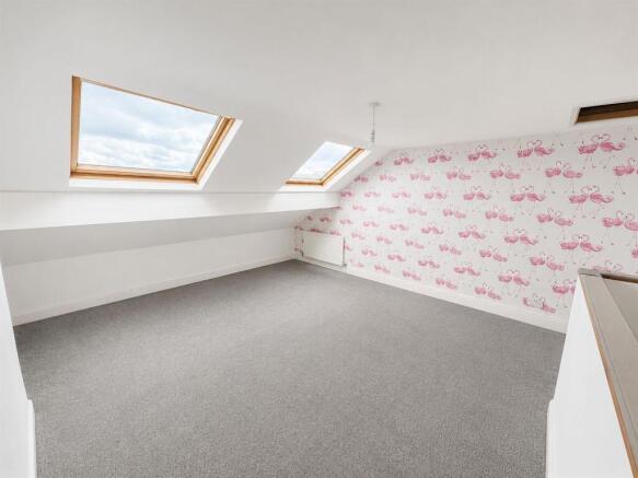 4 bed Terraced for sale Image 11