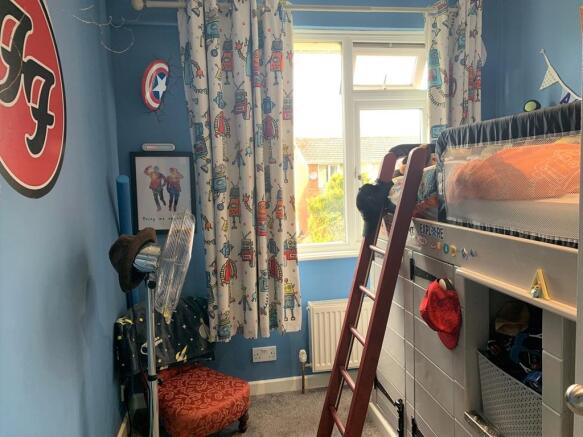 Photo 8