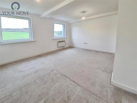 2 bed Flat to rent Image 7