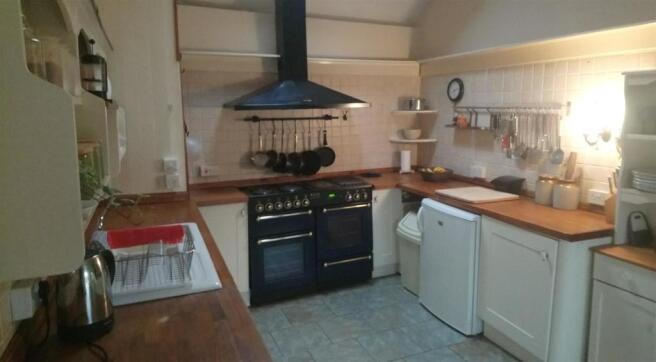 Kitchen new.jpg