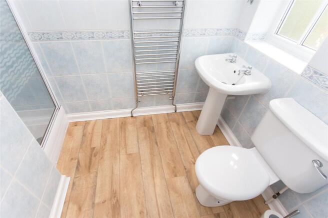 Master Ensuite