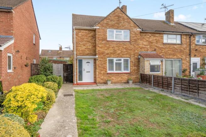 2-bed terraced on Horsebridge Road, Havant, £260,000