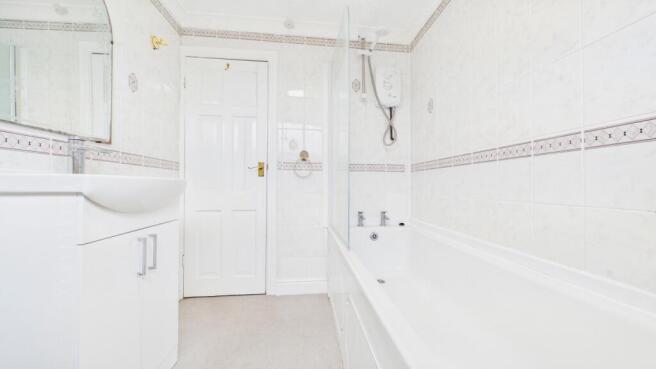 2 bed Semi-Detached for sale Image 9