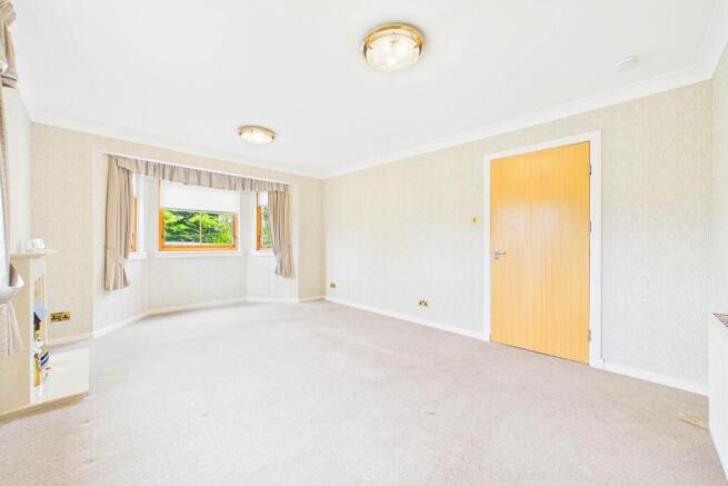Poynter Court, Uddingston photo 4