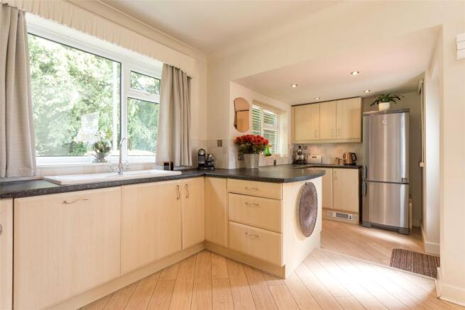 Breakfasting Kitchen
