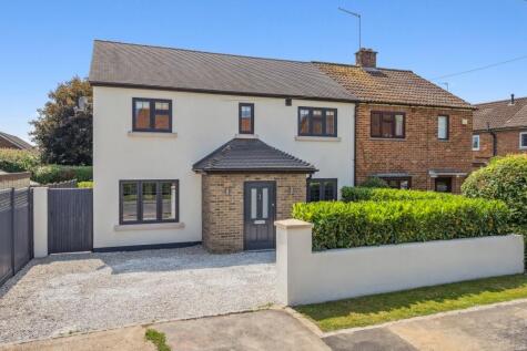 Howard Road, Seer Green, HP9