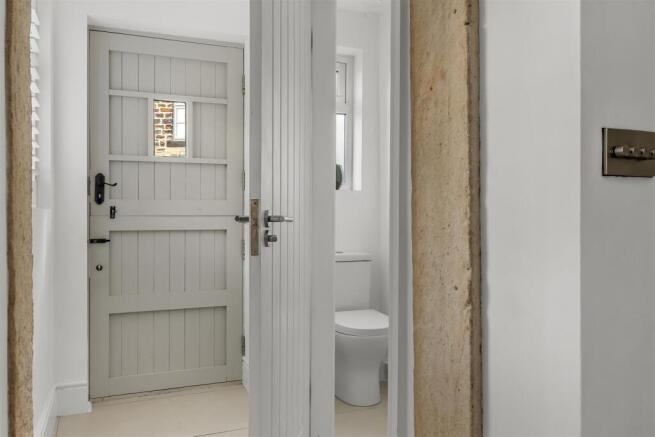 2 bed Terraced for sale Image 5