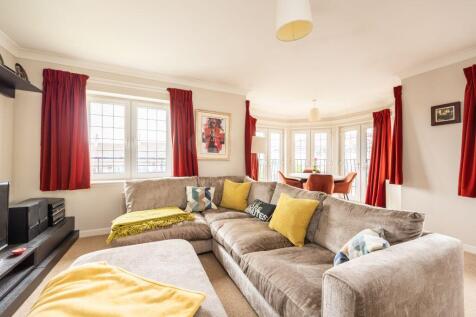 46/5 Hillpark Grove, Edinburgh, EH4 7AP