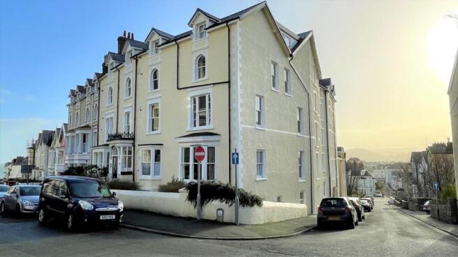 ormeside ct flat 14.jpg