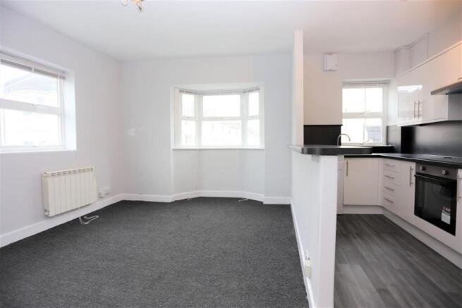 3, 27 Guildford Road (16).JPG