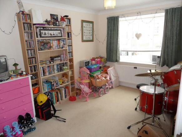 Photo 8