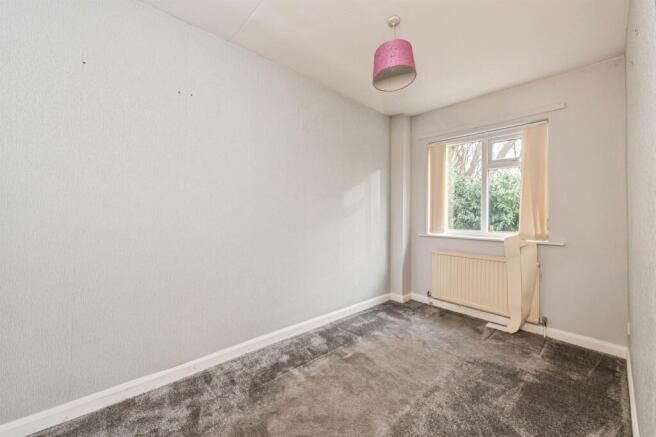 6 bed Detached for sale Image 6