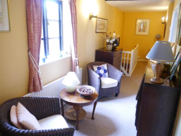 Sitting Room / Loung