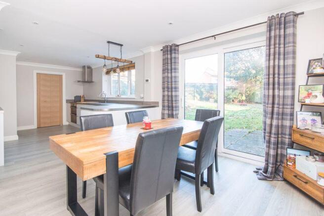 Kitchen-Dining Area
